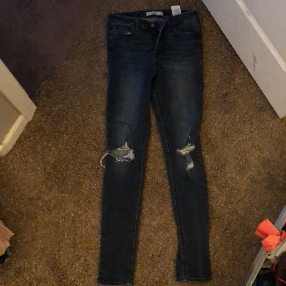 hollister jeans. high waisted